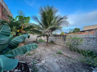 Casa Para Vender com 3 quartos sendo 1 suíte no bairro Tomba em Feira De Santana