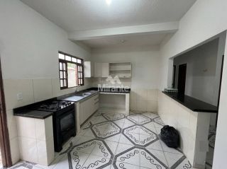 Casa Para Vender com 3 quartos sendo 1 suíte no bairro Tomba em Feira De Santana