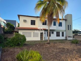 Casa Para Vender com 4 quartos sendo 2 suítes no bairro Parque Getúlio Vargas em Feira De Santana