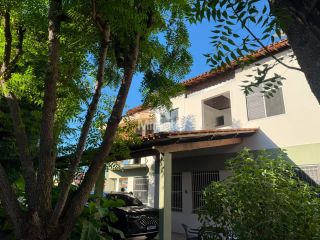 Casa Para Vender com 4 quartos sendo 2 suítes no bairro Parque Getúlio Vargas em Feira De Santana
