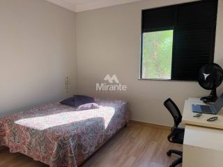 Casa Para Vender com 4 quartos sendo 2 suítes no bairro Parque Getúlio Vargas em Feira De Santana