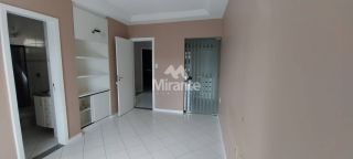 Casa de Condomínio Para Alugar com 3 quartos sendo 1 suíte no bairro Santa Mônica em Feira De Santana