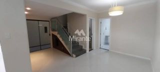 Casa de Condomínio Para Vender com 3 quartos 1 suíte no bairro Santa Mônica em Feira De Santana