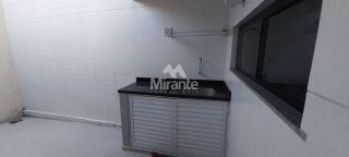 Casa de Condomínio Para Vender com 3 quartos 1 suíte no bairro Santa Mônica em Feira De Santana