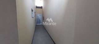 Casa de Condomínio Para Vender com 3 quartos 1 suíte no bairro Santa Mônica em Feira De Santana