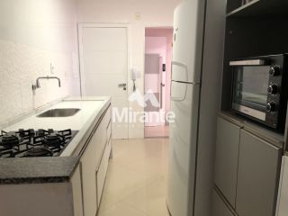 Apartamento Para Vender com 3 quartos sendo 1 suíte no bairro Ponto Central em Feira De Santana