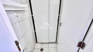 Apartamento Para Alugar com 3 quartos sendo 1 suíte no bairro Santa Mônica em Feira De Santana