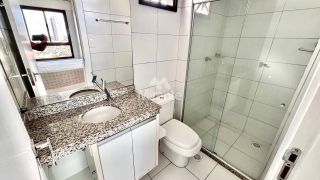 Apartamento Para Alugar com 3 quartos sendo 1 suíte no bairro Santa Mônica em Feira De Santana
