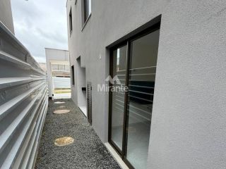 Casa de Condomínio Para Vender com 4 quartos sendo 4 suítes no bairro Registro em Feira De Santana