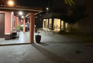 Casa Para Alugar com 3 quartos sendo 1 suíte no bairro São João em Feira De Santana