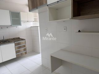 Apartamento Para Alugar com 3 quartos 1 suítes no bairro Santa Mônica em Feira De Santana