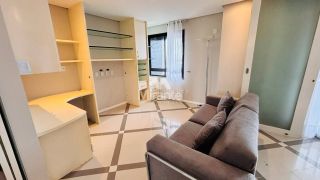 Apartamento Para Alugar com 3 quartos 1 suítes no bairro Santa Mônica em Feira De Santana