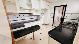 Apartamento Para Alugar com 3 quartos 1 suítes no bairro Santa Mônica em Feira De Santana