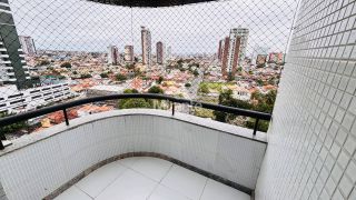 Apartamento Para Alugar com 3 quartos 1 suítes no bairro Santa Mônica em Feira De Santana