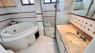 Apartamento Para Alugar com 3 quartos 1 suítes no bairro Santa Mônica em Feira De Santana