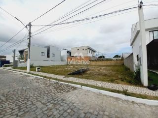Lote / Terreno de Condomínio Para Vender no bairro Papagaio em Feira De Santana