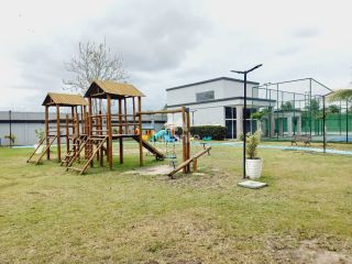 Lote / Terreno de Condomínio Para Vender no bairro Papagaio em Feira De Santana