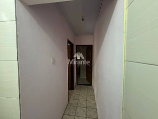 Casa Para Vender com 3 quartos sendo 1 suítes no bairro Muchila em Feira De Santana