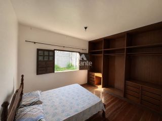 Casa Para Vender com 4 quartos sendo 1 suíte no bairro Santa Mônica em Feira De Santana