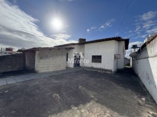 Casa Para Vender com 4 quartos sendo 1 suíte no bairro Santa Mônica em Feira De Santana