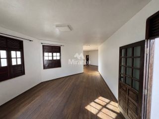 Casa Para Vender com 4 quartos sendo 1 suíte no bairro Santa Mônica em Feira De Santana