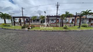 Casa de Condomínio Para Vender com 3 quartos 1 suítes no bairro Registro em Feira De Santana