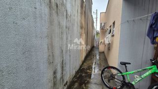 Casa de Condomínio Para Vender com 3 quartos 1 suítes no bairro Registro em Feira De Santana