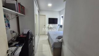 Casa de Condomínio Para Vender com 3 quartos 1 suítes no bairro Registro em Feira De Santana