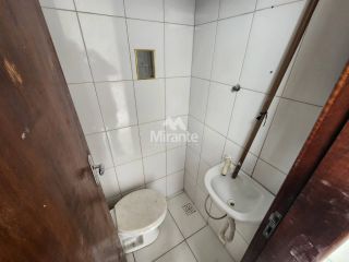 Prédio Comercial Para Alugar com 7 salas no bairro Ponto Central em Feira De Santana