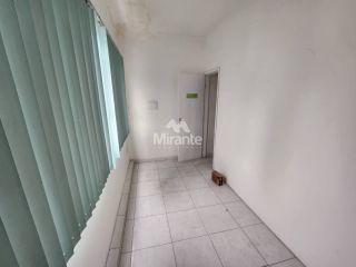 Prédio Comercial Para Alugar com 7 salas no bairro Ponto Central em Feira De Santana