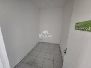 Prédio Comercial Para Alugar com 7 salas no bairro Ponto Central em Feira De Santana