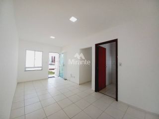Casa de Condomínio Para Alugar com 3 quartos sendo 1 suíte no bairro Sim em Feira De Santana
