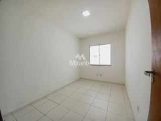 Casa de Condomínio Para Alugar com 3 quartos sendo 1 suíte no bairro Sim em Feira De Santana