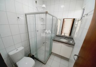 Casa de Condomínio Para Alugar com 3 quartos sendo 1 suíte no bairro Sim em Feira De Santana