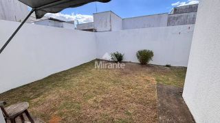 Casa de Condomínio Para Alugar com 3 quartos sendo 1 suíte no bairro Sim em Feira De Santana