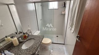 Casa de Condomínio Para Alugar com 3 quartos sendo 1 suíte no bairro Sim em Feira De Santana