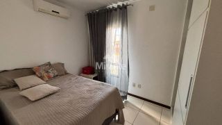Casa de Condomínio Para Alugar com 3 quartos sendo 1 suíte no bairro Sim em Feira De Santana