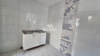 Apartamento Para Alugar com 2 quartos 1 suítes no bairro Capuchinhos em Feira De Santana