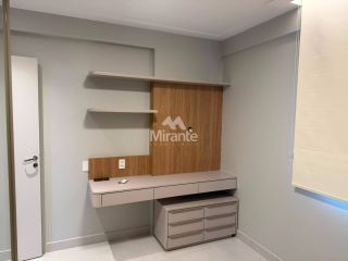 Apartamento Para Alugar com 3 quartos sendo 3 suítes no bairro Santa Mônica em Feira De Santana