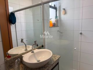 Casa de Condomínio Para Vender com 3 quartos sendo 3 suítes no bairro Sim em Feira De Santana
