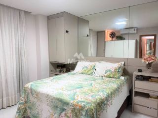 Casa de Condomínio Para Vender com 3 quartos sendo 3 suítes no bairro Sim em Feira De Santana