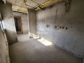 Apartamento Para Vender com 3 quartos sendo 3 suítes no bairro Santa Mônica em Feira De Santana
