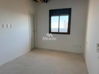Apartamento Para Alugar com 3 quartos sendo 3 suítes no bairro Santa Mônica em Feira De Santana
