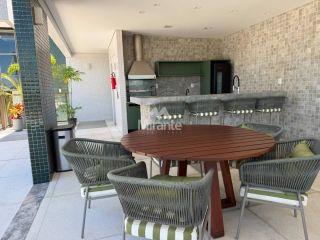 Apartamento Para Alugar com 3 quartos sendo 3 suítes no bairro Santa Mônica em Feira De Santana