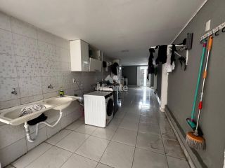 Casa de Condomínio Para Vender com 4 quartos sendo 2 suítes no bairro Pedra do Descanso em Feira De Santana