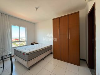 Apartamento Para Alugar com 1 quarto sendo 1 suítes no bairro Santa Mônica em Feira De Santana