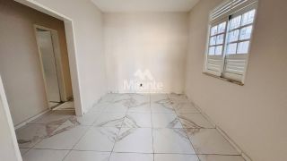 Casa Para Vender com 3 quartos sendo 1 suítes no bairro Jardim Acácia em Feira De Santana