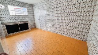Casa Para Vender com 3 quartos sendo 1 suítes no bairro Jardim Acácia em Feira De Santana