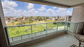 Apartamento Para Alugar com 3 quartos sendo 1 suítes no bairro Santa Mônica em Feira De Santana