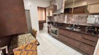 Apartamento Para Alugar com 3 quartos sendo 1 suítes no bairro Santa Mônica em Feira De Santana